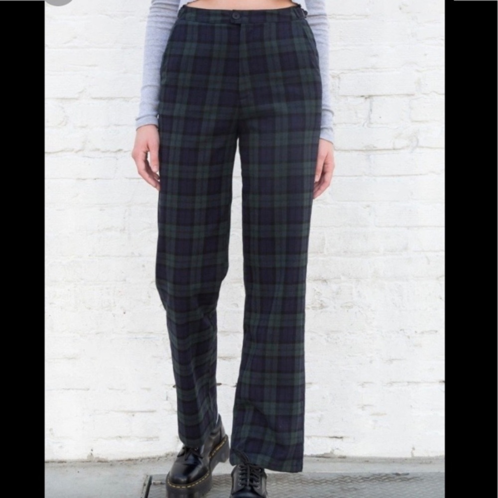 Brandy Melville Valentina pants